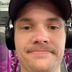 Meet your Posher, Hubert